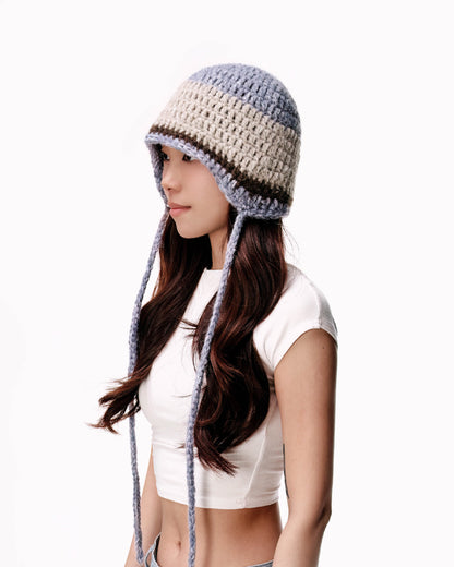 YÌNG Color-Block Earflap Hat | Crochet Kit
