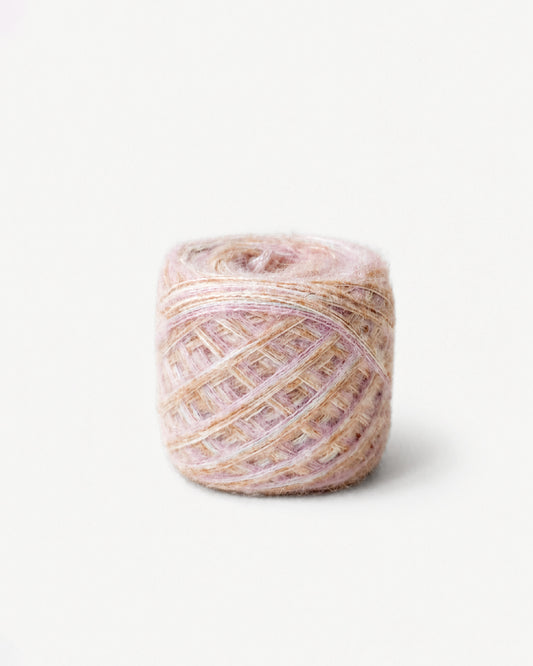 Peach Cloud | Hand-Blended Yarn